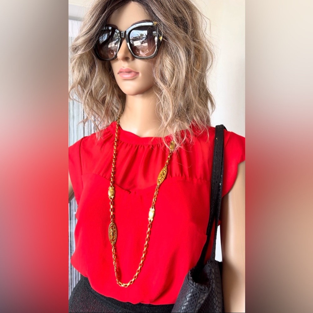NWOT Monteau Red Blouse in size Medium, beautiful design.